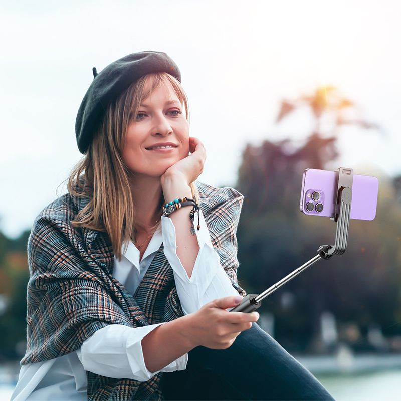 BOROFONE BY11 Happy Live Broadcast Holder / Selfie Stick – Black